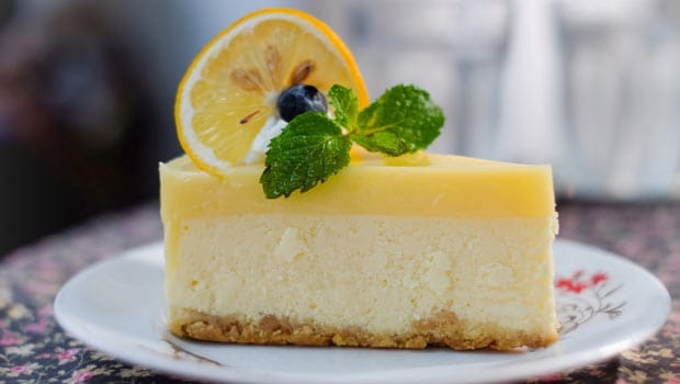 How to Make the Most Mouthwatering Cheesecake of Your Life