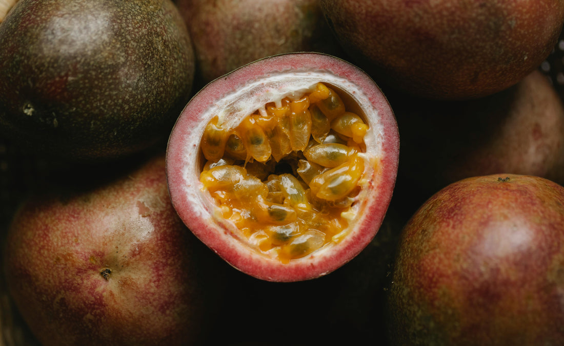 Wholesale and Bulk Suppliers of Premium Passion Fruit Flavorings: Extracts, Concentrates, and Essence for Baking and Cooking