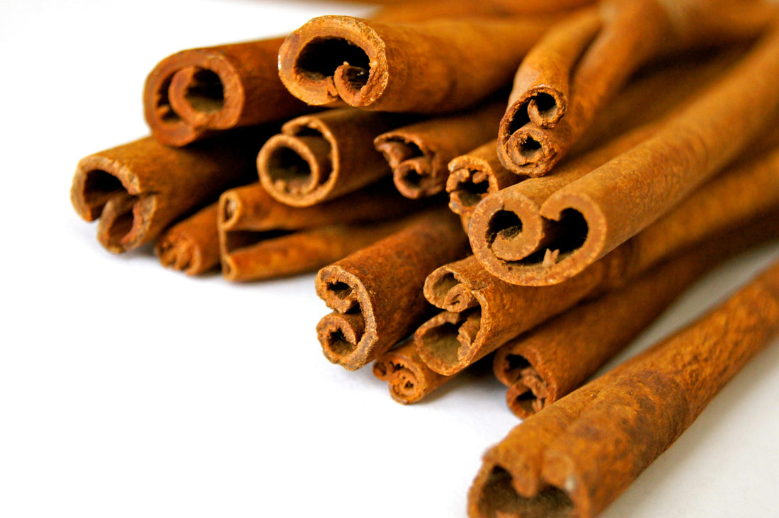 Best Cinnamon Substitute for Cooking & Baking - Alternative Cinnamon Flavors